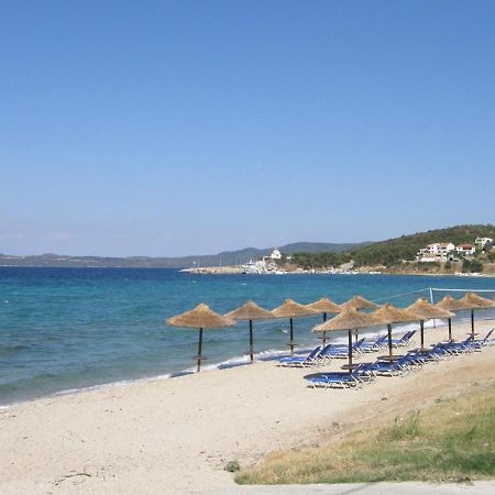 Tavani Villas Nea Roda Exterior foto
